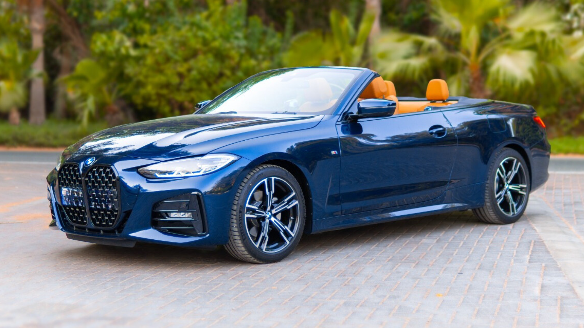 BMW 420i Blue Convertible Rental in Dubai