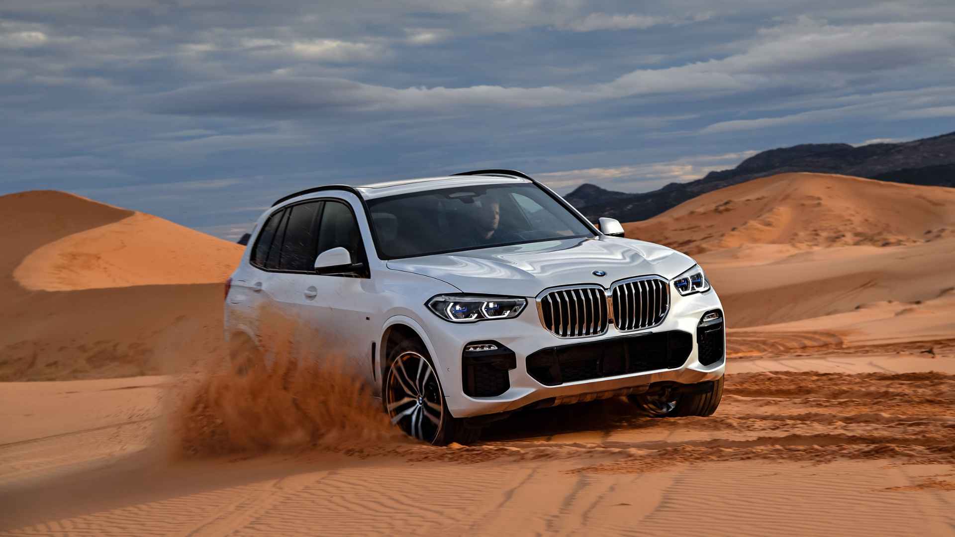 BMW X5 Rental in Dubai