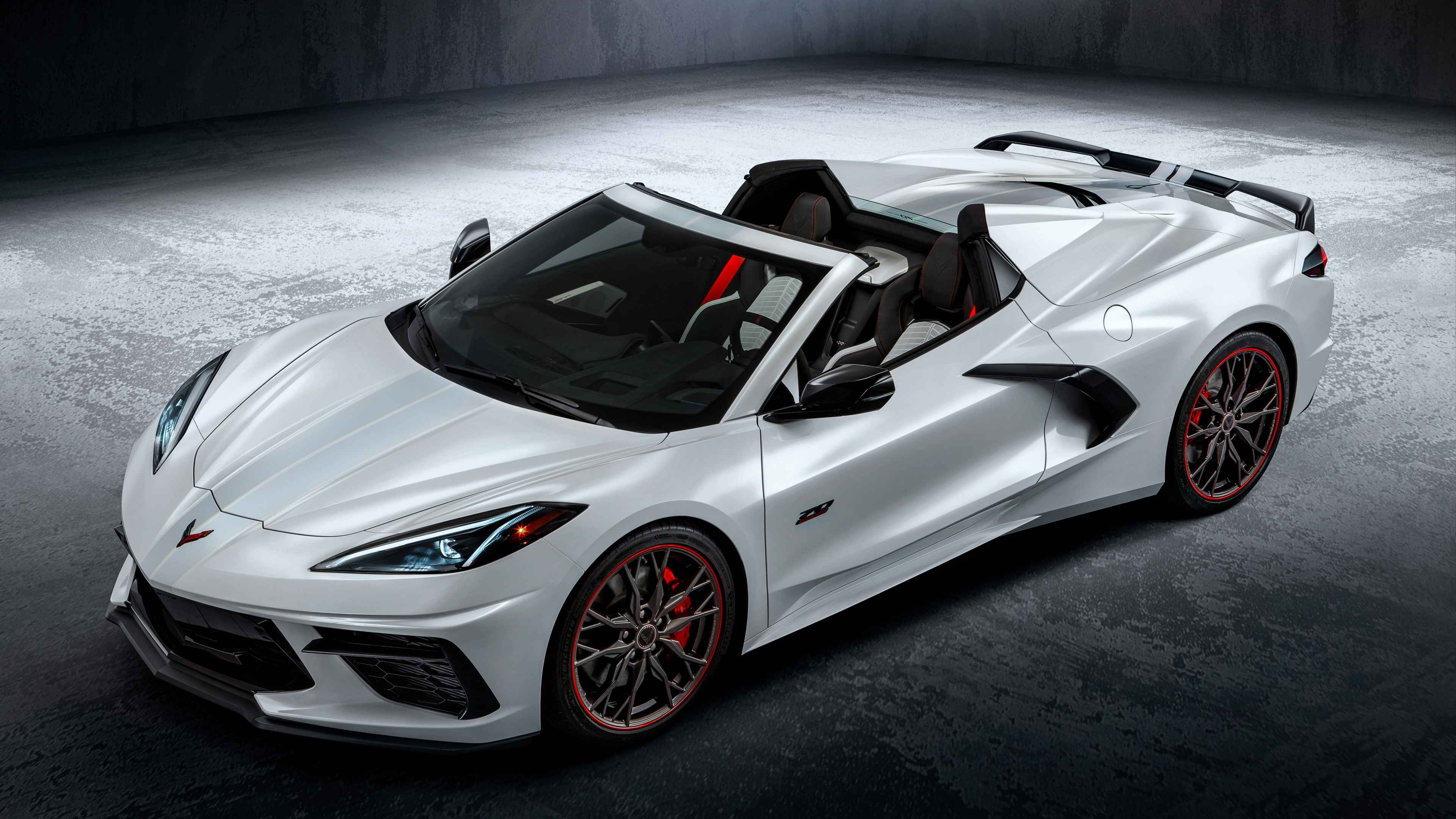 Chevrolet Corvette Rental in Dubai