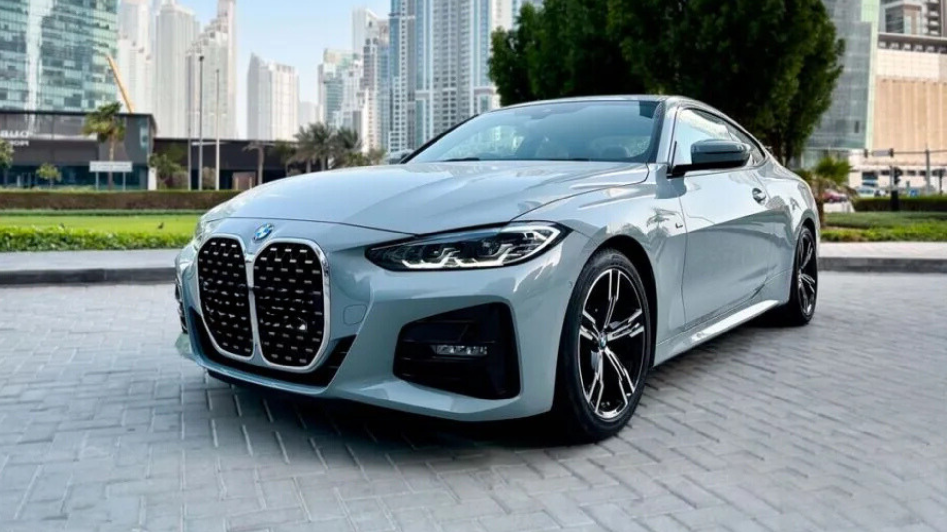 BMW 420i Coupe Rental in Dubai